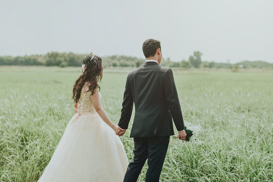 10 Unique Ideas for Personalizing Your Wedding